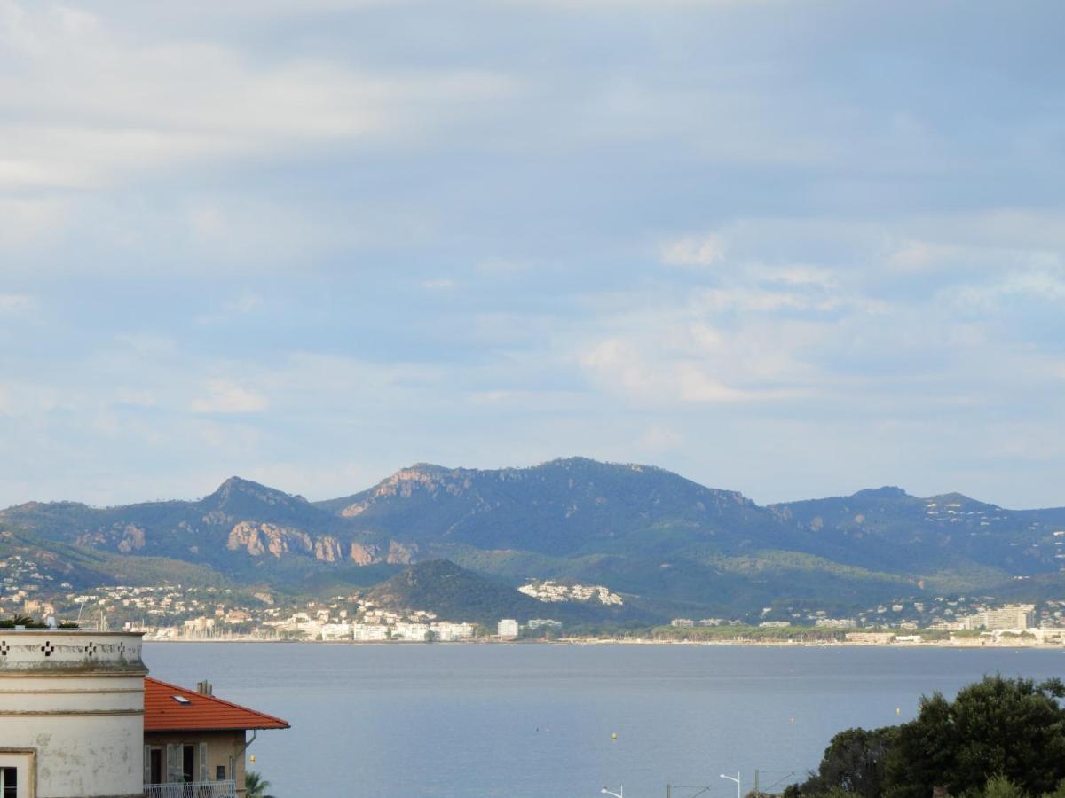 Esterel Terrace, Beach Front, View, Bike, Yoga Cannes