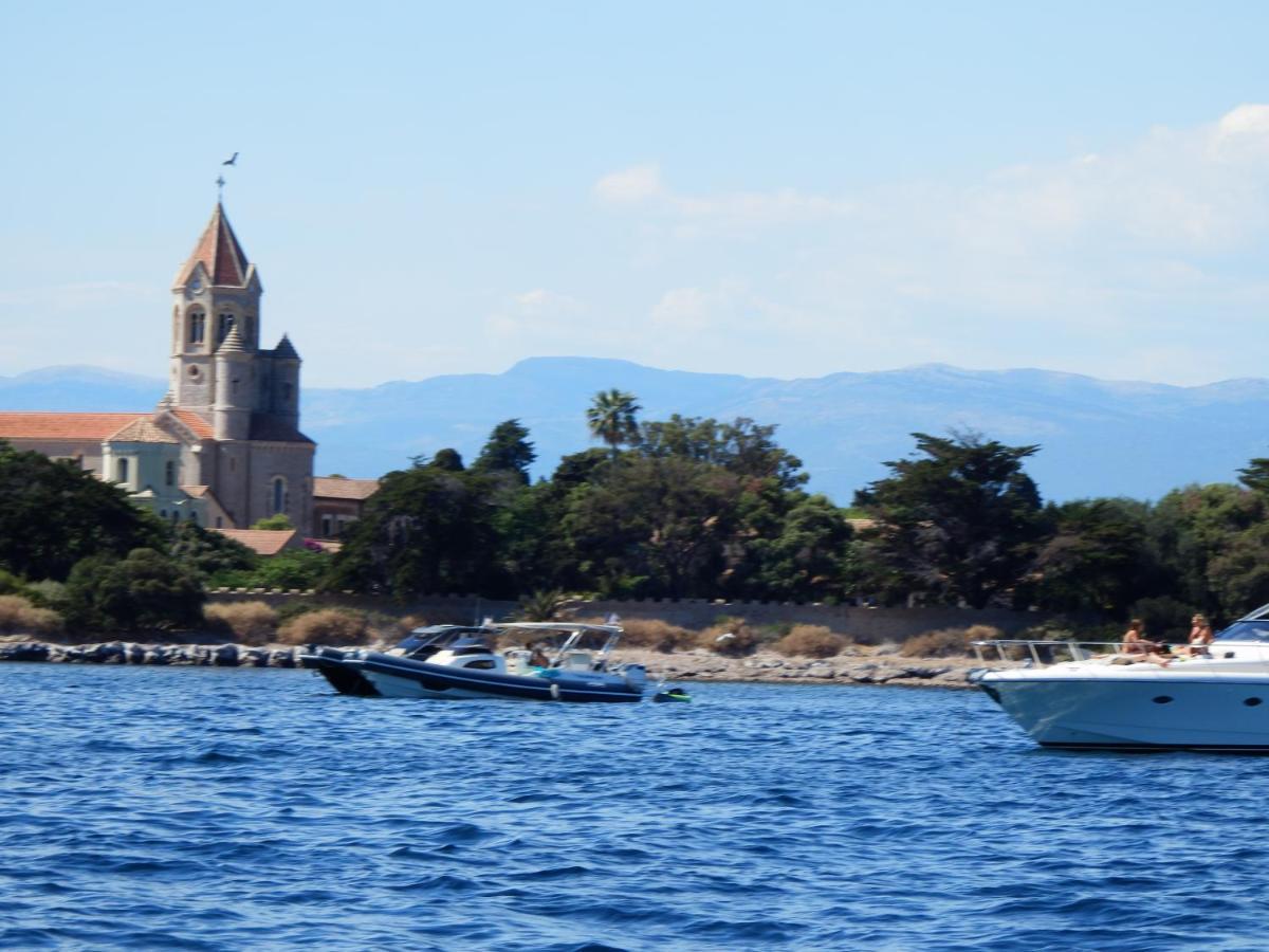 Esterel Terrasses, Roof Top, Plage, Parking Payant Appartement *
